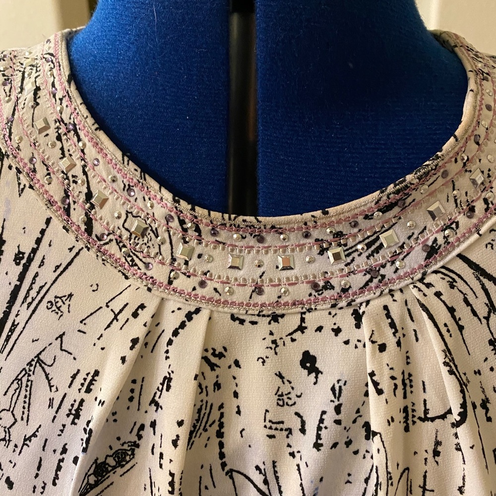White House Black Market Mini Dress - Picture 6 of 6